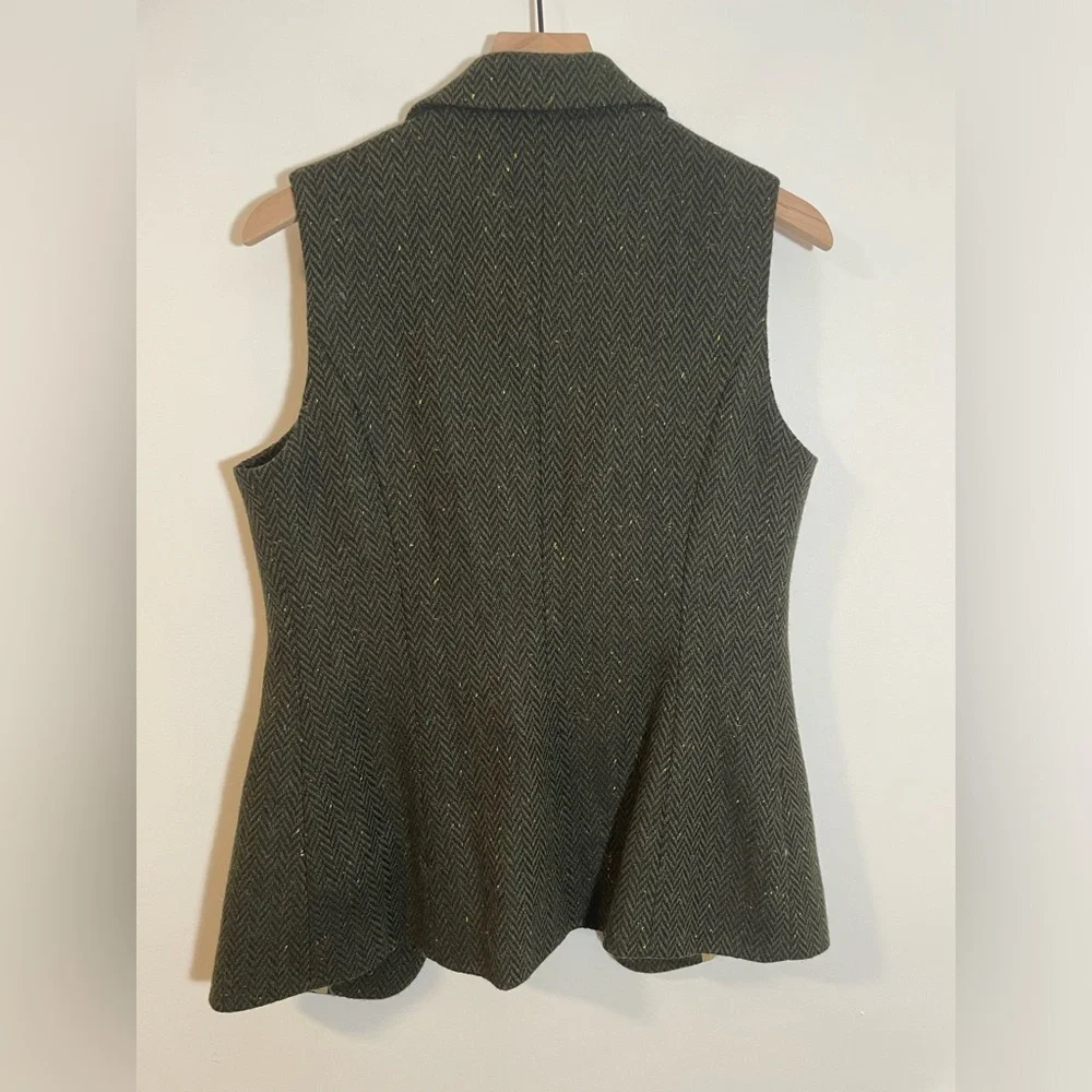 Celtic Tweed Ladies' Green Herringbone Tweed Vest US Size 12 Old World Tailored - Picture 5 of 10